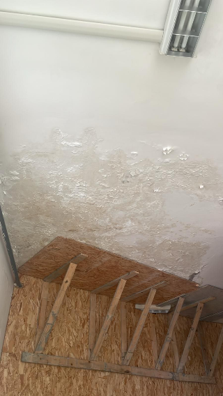 Ascoli Piceno - Allarme al Liceo Artistico: infiltrazioni, allagamenti e timori per la sicurezza